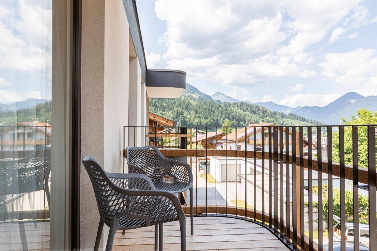 Zillertal Suites Fuegen By Alps Resorts Exterior photo